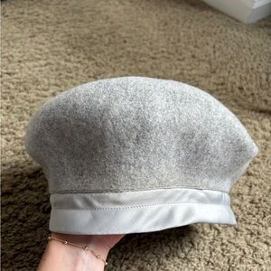 Grace Eleyae Light Gray Wool Beret